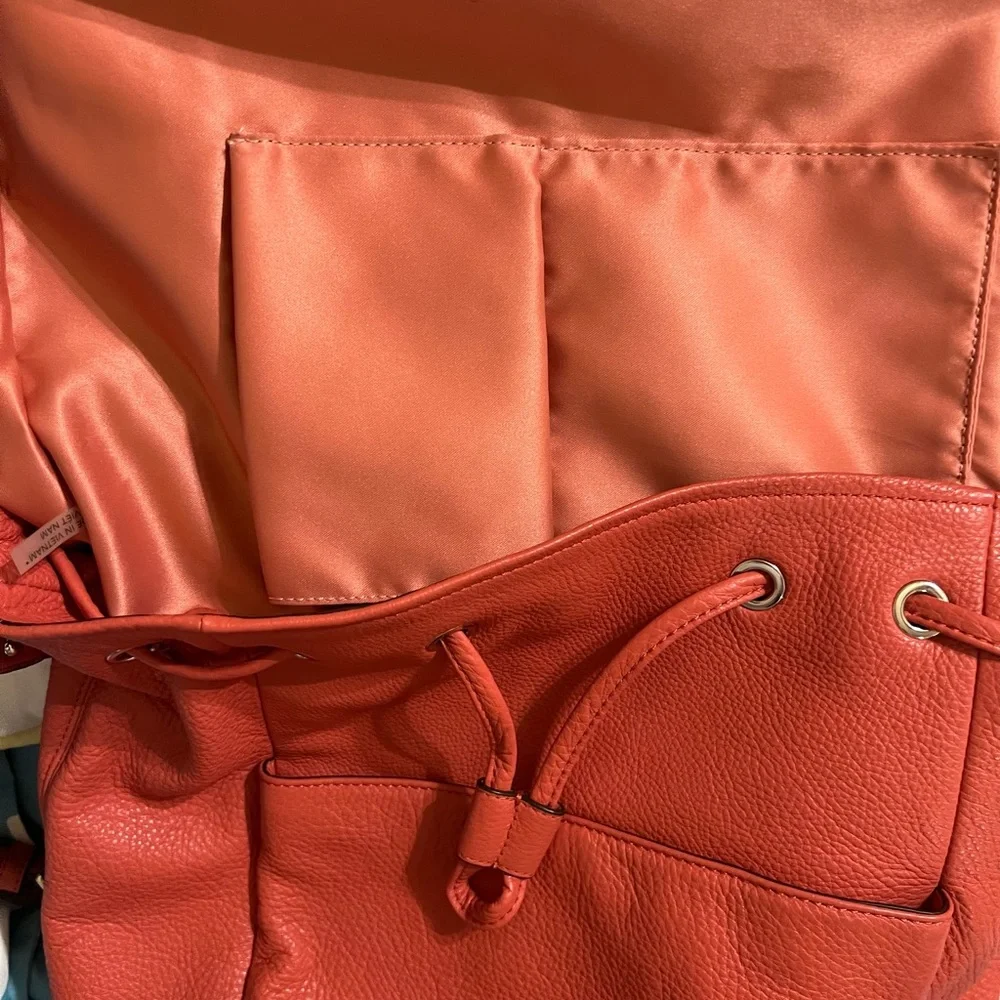 Coach Coral Leather Bag EUC - Picture 8 of 12